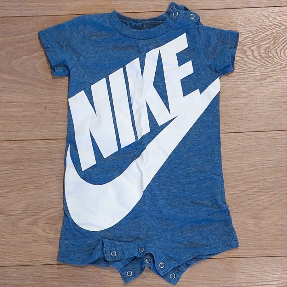 5/$25 Nike Blue Romper 6 months